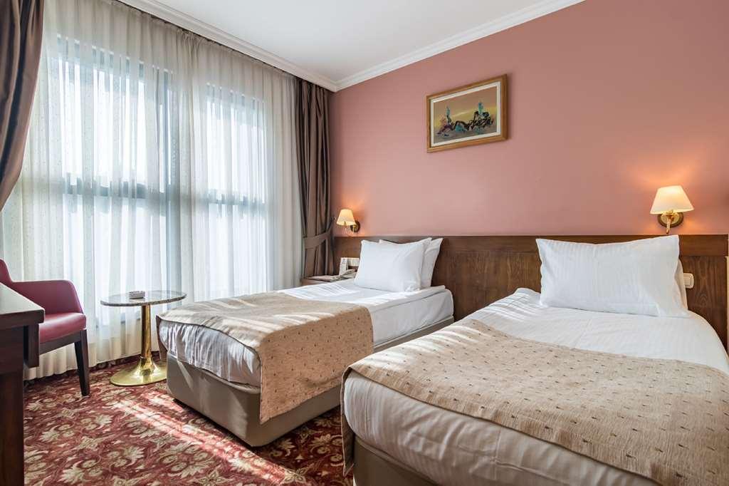 Hotel 2000 Kavaklidere Ankara Exterior photo