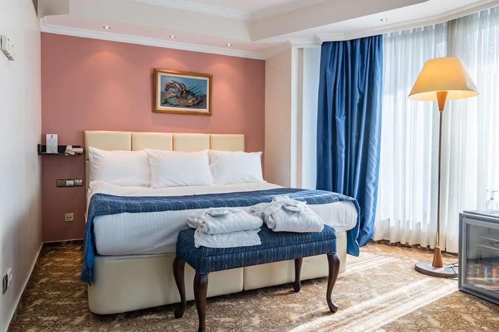 Hotel 2000 Kavaklidere Ankara Exterior photo